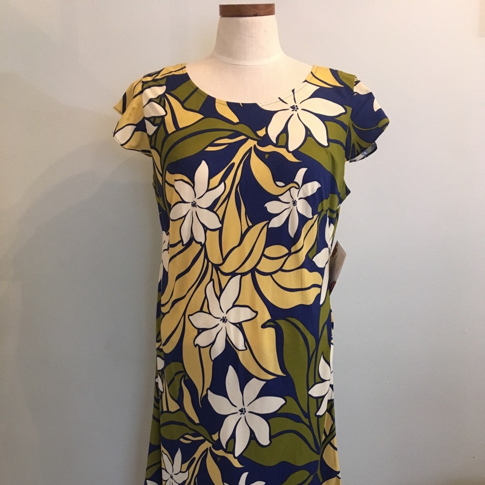 NWT LAVAHUT Medium Hawaii Dress Tropical Flowers